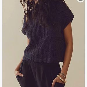 NWT sweater vest (free people dupe from Amazon)
